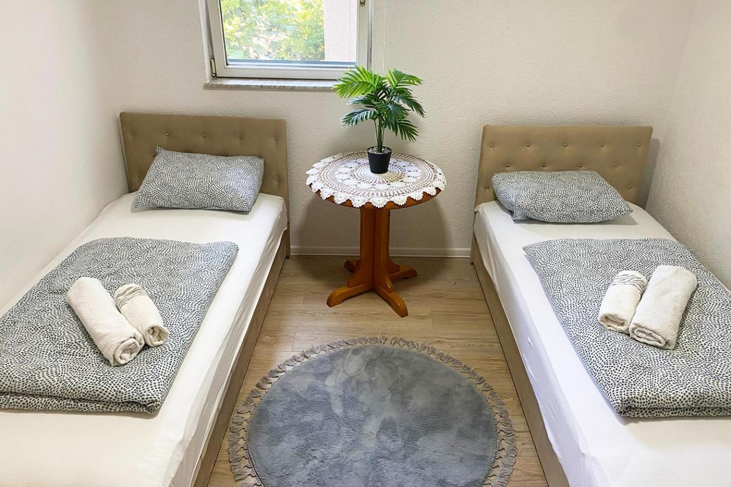 Farah Apartment Mostar Buitenkant foto