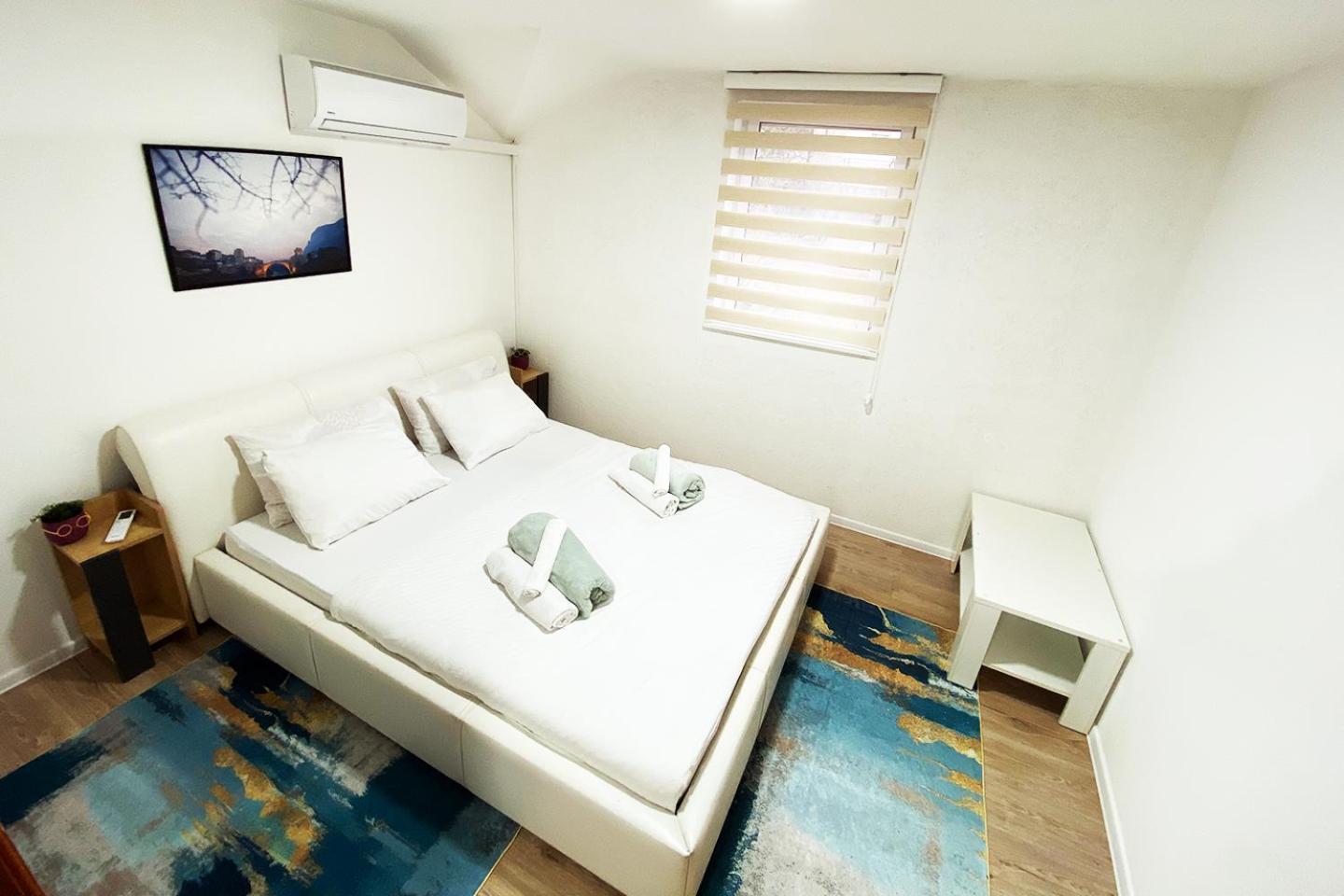 Farah Apartment Mostar Buitenkant foto
